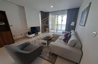 شقة - غرفة نوم - 2 حمامات للايجار في فيفا غرب - فيفا بحرية - جزيرة اللؤلؤة - الدوحة