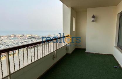Apartment - 2 Bedrooms - 4 Bathrooms for sale in West Porto Drive - Porto Arabia - The Pearl Island - Doha