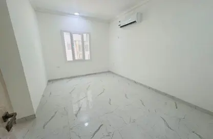 Apartment - 3 Bedrooms - 3 Bathrooms for rent in Najma Street - Najma - Doha