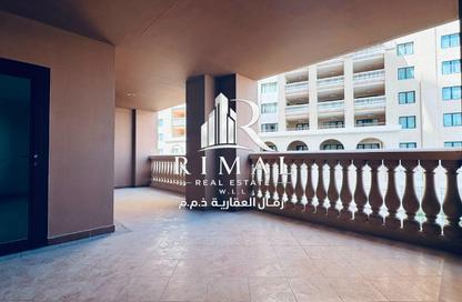 Apartment - 1 Bedroom - 2 Bathrooms for rent in West Porto Drive - Porto Arabia - The Pearl Island - Doha
