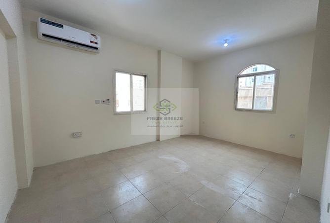 54974821 - Property Image 2