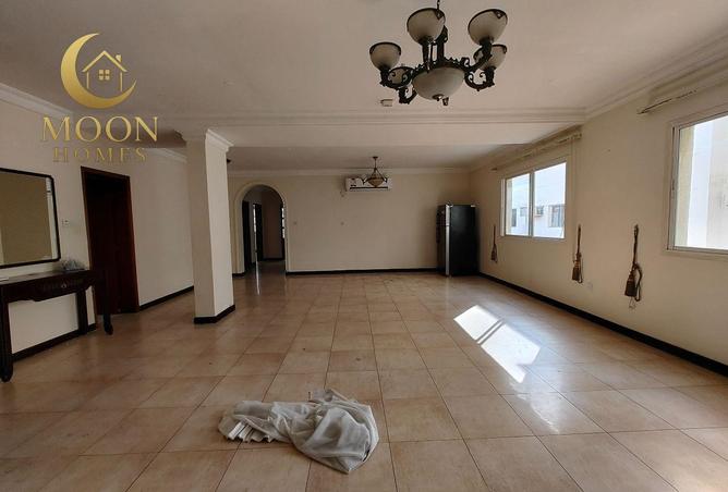 1021388 - Property Image 2