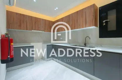 Apartment - 2 Bedrooms - 2 Bathrooms for rent in Al Nasr Street - Al Nasr - Doha