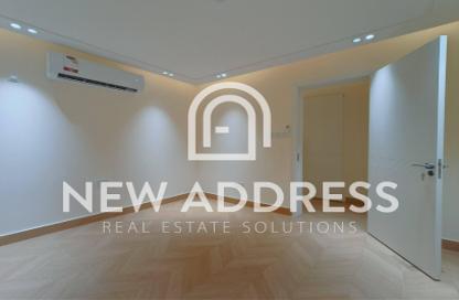 Apartment - 2 Bedrooms - 2 Bathrooms for rent in Al Sadd Road - Al Sadd - Doha