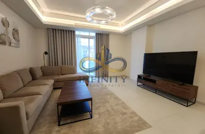 Apartment - 1 Bedroom - 2 Bathrooms for rent in Crystal Residence - Gewan Island - The Pearl Island - Doha