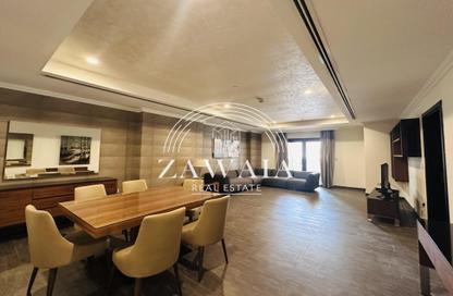 Apartment - 1 Bedroom - 2 Bathrooms for rent in East Porto Drive - Porto Arabia - The Pearl Island - Doha
