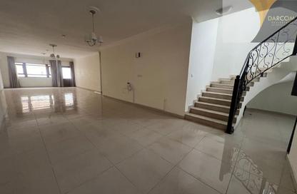 Villa - 6 Bedrooms - 6 Bathrooms for rent in Al Keesa Gate - Al Kheesa - Umm Salal Mohammed
