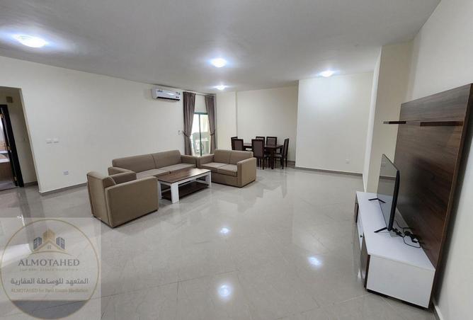 56825195 - Property Image 2