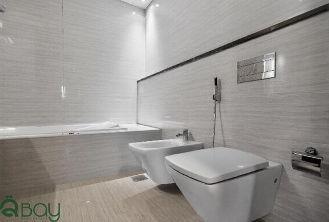 54101532 - Property Image 2