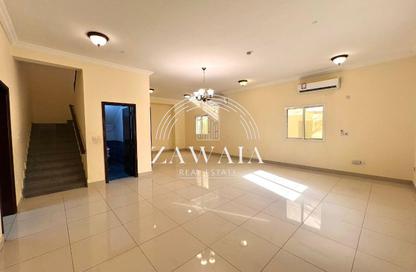 Compound - 4 Bedrooms - 4 Bathrooms for rent in Bu Hamour Street - Abu Hamour - Doha