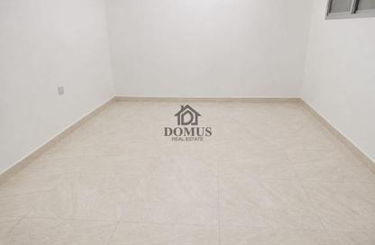 Apartment - Studio - 1 Bathroom for rent in Ibn Asakir Street - Najma - Doha