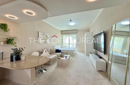 Apartment - Studio - 1 Bathroom for rent in Viva East - Viva Bahriyah - The Pearl Island - Doha