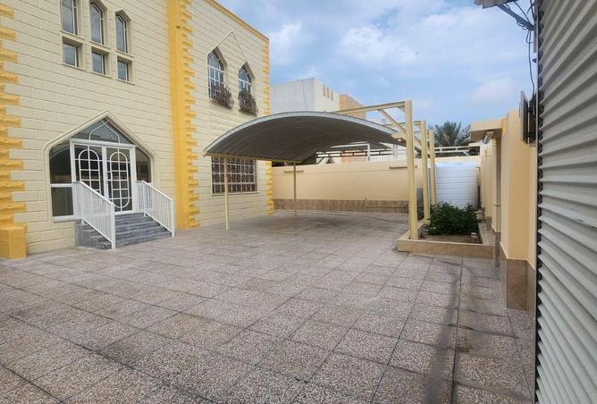56621306 - Property Image 2