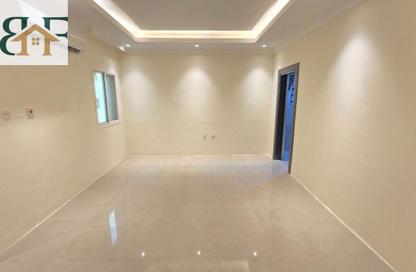 Apartment - 3 Bedrooms - 2 Bathrooms for rent in Najma Street - Najma - Doha