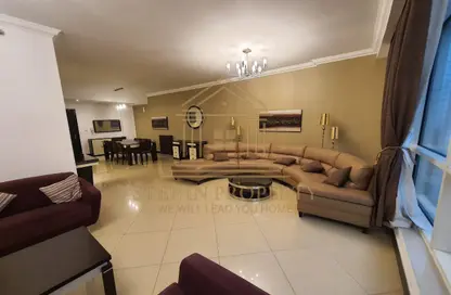 شقة - 2 غرف نوم - 3 حمامات للايجار في برج وست باي - الخليج الجنوبي - الخليج الغربي - الدوحة