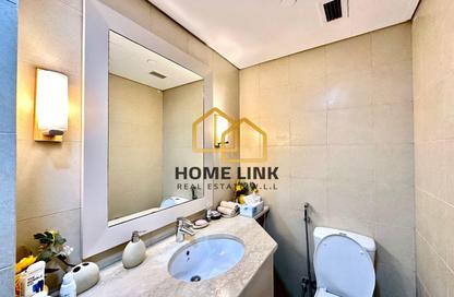 Apartment - 1 Bedroom - 2 Bathrooms for sale in East Porto Drive - Porto Arabia - The Pearl Island - Doha