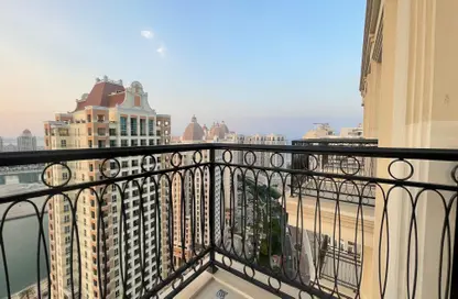 Apartment - 2 Bedrooms - 4 Bathrooms for rent in Floresta Gardens - Floresta Gardens - The Pearl Island - Doha