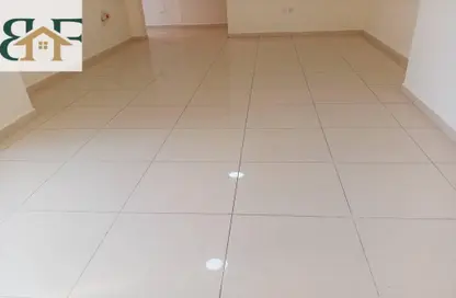 Apartment - 3 Bedrooms - 3 Bathrooms for rent in Al Mansoura - Doha