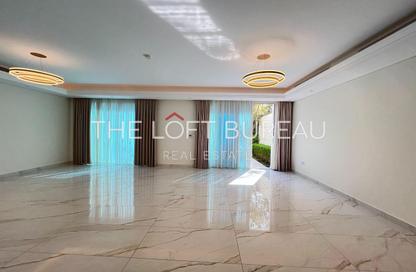 Villa - 5 - 6 for rent in Floresta Gardens - Floresta Gardens - The Pearl Island - Doha