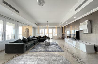 Apartment - 3 Bedrooms - 4 Bathrooms for rent in East Porto Drive - Porto Arabia - The Pearl Island - Doha