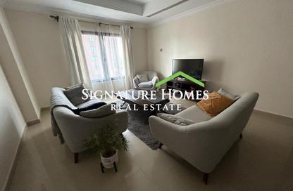 Apartment - 1 Bedroom - 2 Bathrooms for sale in East Porto Drive - Porto Arabia - The Pearl Island - Doha