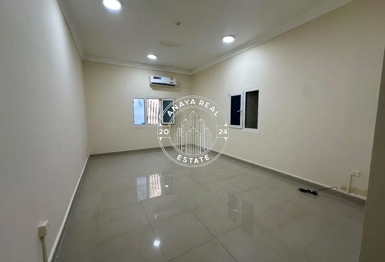 63254409 - Property Main Image