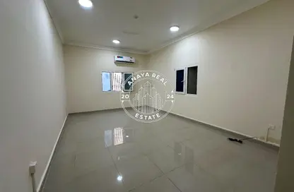 Apartment - 1 Bathroom for rent in Al Azizia Street - Al Aziziyah - Doha
