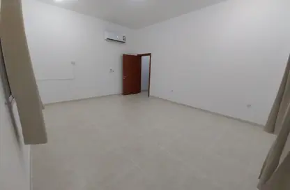 فيلا - 1 حمام للايجار في Hazm Al Markhiya - الدوحة