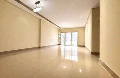 شقة - 2 غرف نوم - 2 حمامات للايجار في 195 مساكن مارينا - منطقة المارينا - الوسيل