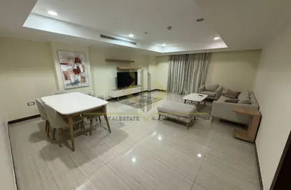 Apartment - 1 Bedroom - 2 Bathrooms for rent in West Porto Drive - Porto Arabia - The Pearl Island - Doha