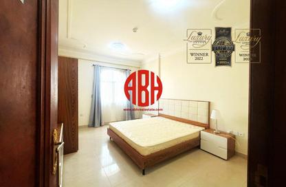 Apartment - 2 Bedrooms - 3 Bathrooms for rent in Al Manara Street - Al Sadd - Doha