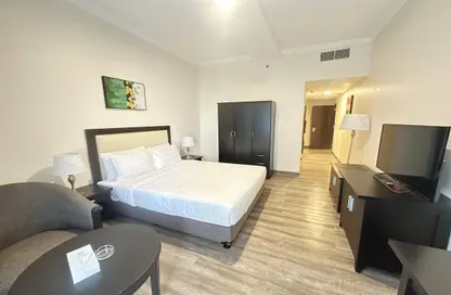 Apartment - 1 Bathroom for rent in West Bay Tower - West Bay - West Bay - Doha
