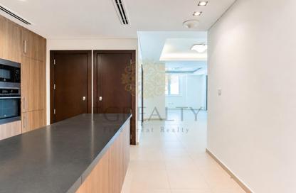 Apartment - 1 Bedroom - 2 Bathrooms for rent in Viva West - Viva Bahriyah - The Pearl Island - Doha