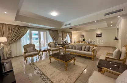 شقة - 2 غرف نوم - 3 حمامات للايجار في طريق بورتو الغربي - بورتو أرابيا - جزيرة اللؤلؤة - الدوحة