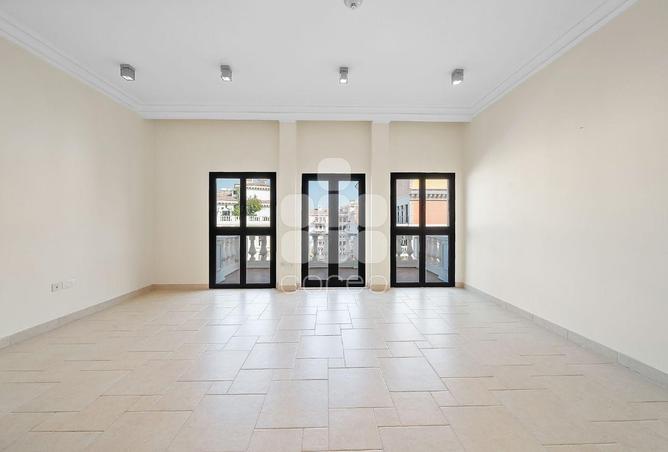 52270961 - Property Image 3