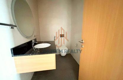 Apartment - 2 Bedrooms - 2 Bathrooms for rent in Floresta Gardens - Floresta Gardens - The Pearl Island - Doha