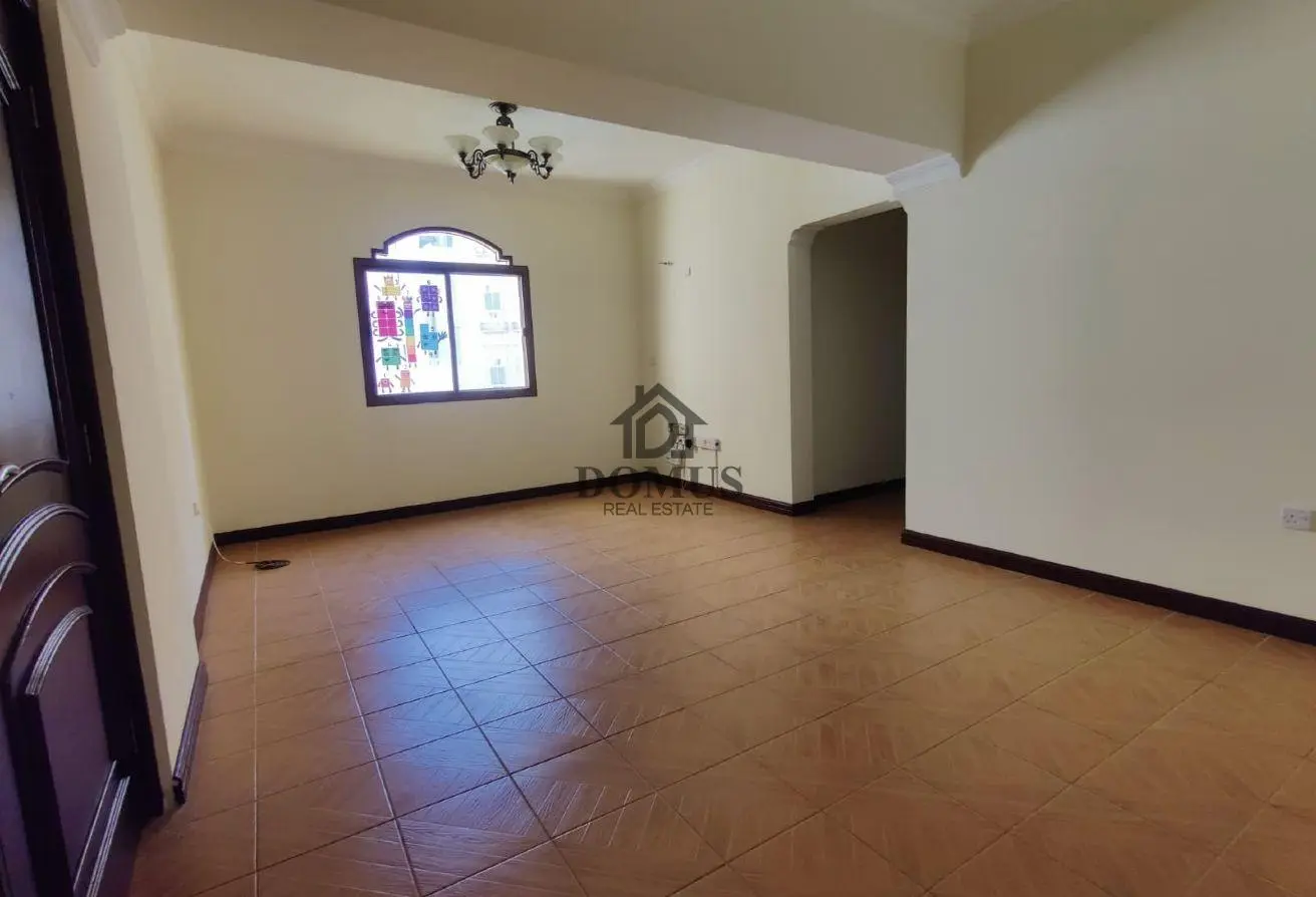 63422489 - Property Main Image