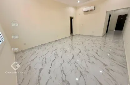 Apartment - 2 Bedrooms - 2 Bathrooms for rent in Street 870 - Al Duhail South - Al Duhail - Doha