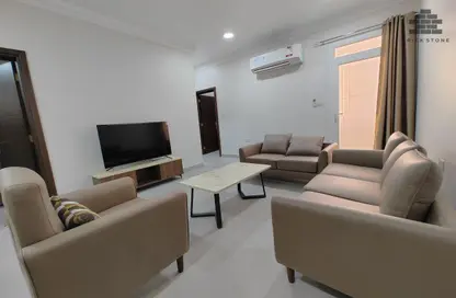 شقة - 2 غرف نوم - 2 حمامات للايجار في منتزه 10 - المنتزه - الدوحة