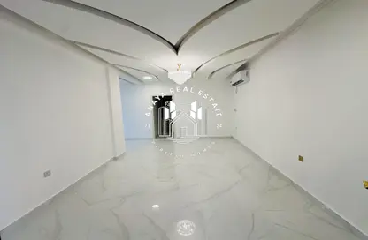 Villa - 2 Bedrooms - 2 Bathrooms for rent in Rawdat Al Hamama - Al Daayen