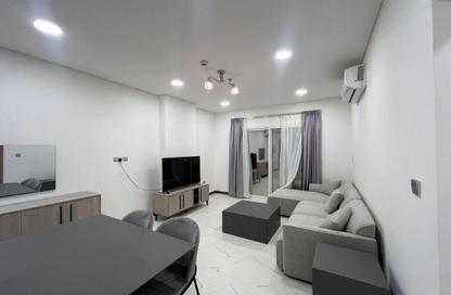 Apartment - 1 Bedroom - 1 Bathroom for rent in Al Sadd Road - Al Sadd - Doha Apartment - 1 Bedroom - 1 Bathroom for rent in Al Sadd Road - Al Sadd - Doha