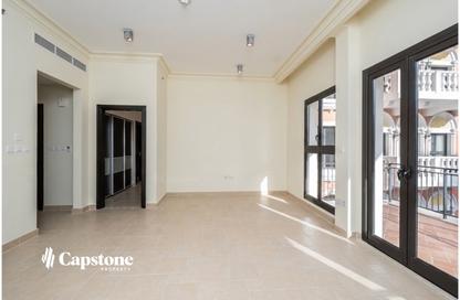 Apartment - 1 Bedroom - 2 Bathrooms for rent in Gondola - Qanat Quartier - The Pearl Island - Doha