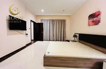 Apartment - 1 Bedroom - 2 Bathrooms for rent in Umm Ghwailina Comm - Umm Ghuwalina - Umm Ghuwailina - Doha
