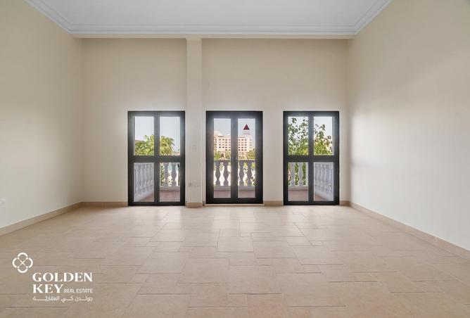 52638560 - صورة العقار 2