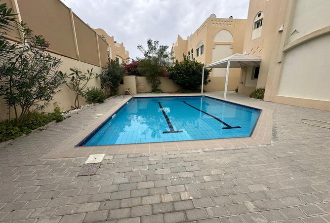 52270973 - Property Image 2