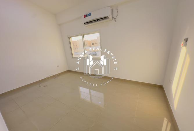 56827412 - Property Image 2