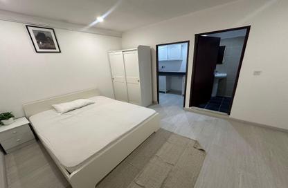 Apartment - Studio - 1 Bathroom for rent in Al Dafna - Al Dafna - Doha