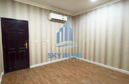 Apartment - Studio - 1 for rent in Al Duhail - Al Duhail - Doha