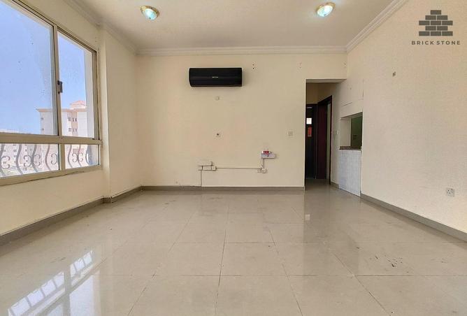 54493874 - صورة العقار 3