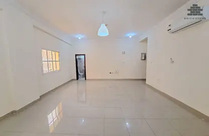Apartment - 2 Bedrooms - 2 Bathrooms for rent in Al Jazeera Street - Fereej Bin Mahmoud North - Fereej Bin Mahmoud - Doha